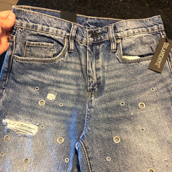 High Rise Distressed Jeans with Grommets - Picture 10 of 12